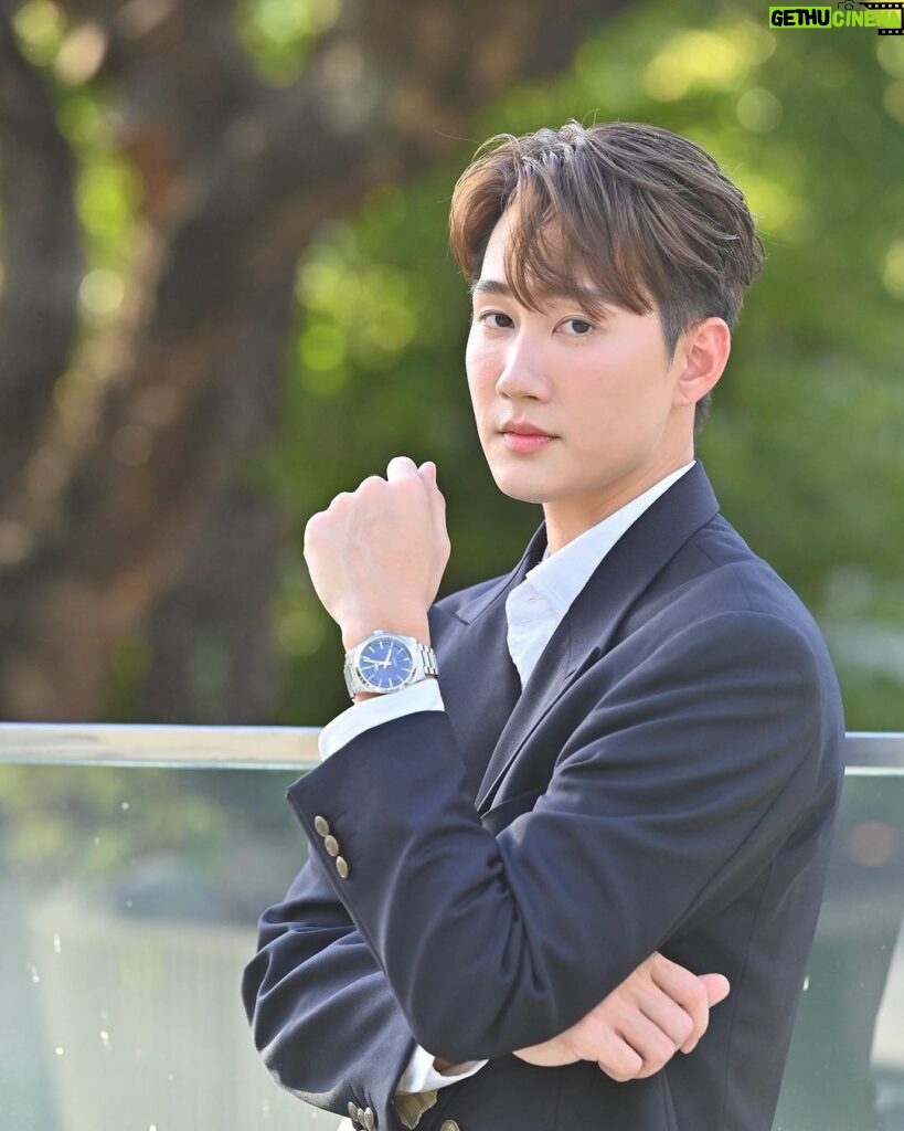 Chonlathorn Kongyingyong﻿ Instagram - The new Longines Conquest 2023 is finally here.💙Built by redesigned from 1954 with more casual and quite elegant @longines #longinesthailand #longinesconquest