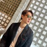 Chonlathorn Kongyingyong﻿ Instagram - More light require☀️ @prada #pradaeyewear