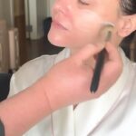 Christina Ricci Instagram - Here is how @riccigrams perfectly prepped her skin for the Critic’s Choice Awards using our Nourish Moisturizer and Dani Glowing Skin Perfector! #grwm #skin