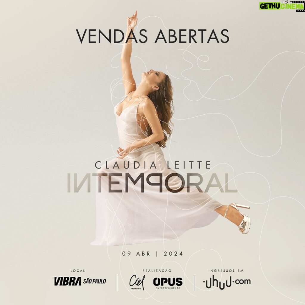 Claudia Leitte Instagram - As vendas de ingressos estão oficialmente abertas para a gravação do meu audiovisual ‘Intemporal’! 🚀✨ Venha participar deste momento único comigo no dia 9 de Abril, na @vibrasaopaulo. #Intemporal #IngressosÀVenda #GravaçãoAudiovisual #9deAbril
