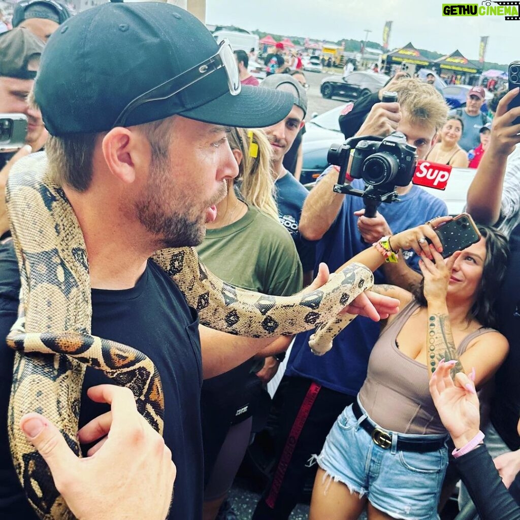 Cody Walker Instagram - Things are getting wild out here! @fuelfest @fortisauto #TasteofTokyo