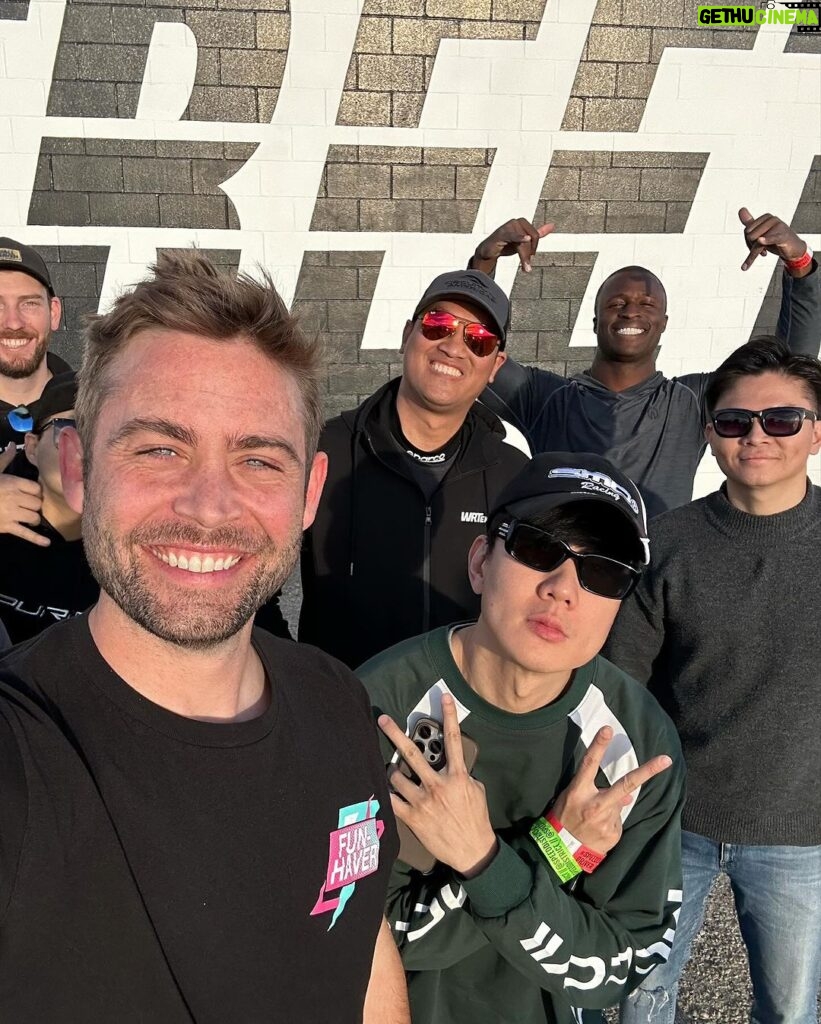 Cody Walker Instagram - What an awesome weekend with friends and fellow grown ass children 🤣 #mypeeps !!! Every single time I take the S2K out, I fall in LOVE with it all over again. What a special car it is. Thanks for always having it ready to go @wrteknica Sometimes all we need is some #throttletherapy #trackday #s2k