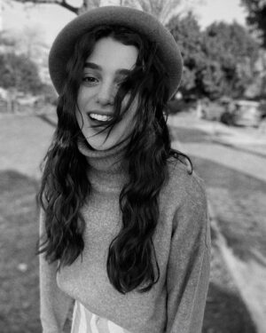 Damlasu İkizoğlu Instagram - 🌻