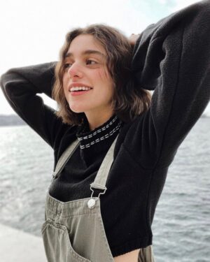 Damlasu İkizoğlu Instagram - Güneş yerinde 🧐