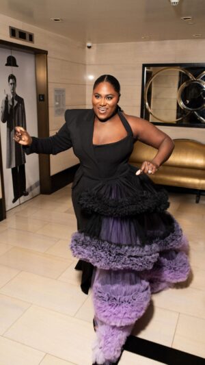 Danielle Brooks Instagram - Sag Awards ‘24✨💜 

Videographer @destinyfulfild 

📸 @evision_photoz 

Dress @csiriano 
Hair @infamousmstish 
MU @rebekahaladdin 
Stylist @jlynnstyle18
Tailor @marcalittlejohn