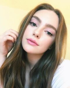 Danielle Rose Russell Instagram -