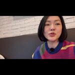 Dee Hsu Instagram - 韓國第三天，換上高中制服去樂天樂園玩，裝一下年輕！當然免不了要吃美食—部隊鍋❤️停不下來啊😭尤其那起司片加下去，我的心彷彿一起融化了～～ #韓國觀光公社 #한국관광공사 #韓國S郎嘿❤️ #한국여행 #한국사랑해❤️ 風衣 @BOSS 鞋 包 @CHLOE