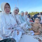 Dian Ayu Instagram - Minal aidin wal Faidzin.. Maaf lahir dan batin yaaa dari keluarga @theanandayu 🤍 Hati hati kolestrol yaaa 😝 Bandung