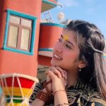 Divya Sharma Instagram - 🙏🏻🔱 #divyaofficial09 #diamondsofdivya . . #reelitfeelit #reelkrofeelkro #explore #saiji #reelsinstagram #reelsvideo #reelsindia #reelsviral #reelsinsta #reelslovers #trendingreels #viralreels #fyp