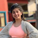 Divya Sharma Instagram - 𝘗𝘩𝘶𝘭 𝘚𝘢𝘥𝘪 𝘗𝘩𝘶𝘭𝘭𝘢 𝘸𝘢𝘭𝘢 𝘉𝘩𝘢𝘨 𝘓𝘢𝘨𝘪 𝘑𝘢𝘢𝘷𝘦💐 #divyaofficial09 #diamondsofdivya Delhi, India