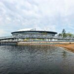 Dmitry Medvedev Instagram - Санкт-Петербург. Новая станция метро «Новокрестовская» у нового стадиона. Ждём Чемпионат мира ⚽️ 2018!