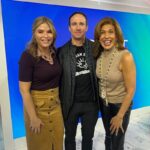 Drew Brees Instagram - Great being with @hodakotb and @jennabhager on @todayshow this morning talking family, Washington Mardi Gras, and the hottest franchise in the country right now @smalls_sliders ! Headed to New Orleans right now for our grand opening of Smalls Sliders in Metairie! See u there!