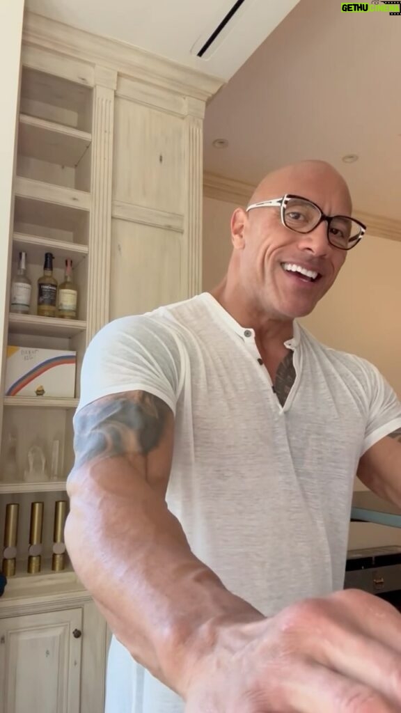 Dwayne Johnson Instagram - Join me in a song 🎶 ❤️🎶 Naomi is 2yrs old and fighting the fight in the hospital with a brain disorder. Her wish is for Maui to send her a video of him singing “You’re Welcome” 🩵🎶❤️ As we know, there’s a lot of noise and negativity out there, but I deeply believe that positive energy, light and mana can make a real difference in people’s lives - especially when it comes to our children who are struggling. Naomi I hope you smile with this song and Uncle Maui will sing “You’re Welcome” anytime you need it. Thank you everyone watching this for sending your mana and positive light. ~ dj @makeawishamerica