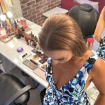 Ebru Akel Instagram - İçinde bir şeyler değiştiğinde etrafında da değişir. Önce hak ettiğine inan. Sen kendine inanmazsan başkası hiç inanmaz. 🥰 Ve elbiseyi çok beğenince ben 🙈 Konudan konuya geçiş hızıma pes 🫠