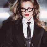Ekaterina Adushkina Instagram - сделала фотки для своего резюме, но вспомнила, что работаю блогером, пусть хоть тут будут))) ph: @katerina_chia style: @loylly_ hair: @stylist.sofi mua: @deardarla.mua