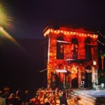 Elizabeth Lail Instagram - Much Ado About Nothing was absolutely beautiful tonight #shakespeareinthepark #thepublictheater #lilyrabe #hamishlinklater