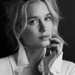 Elizabeth Lail Instagram - "I love animals, and I think a lot of people love animals, but we have a bit of a switch that has to be turned on..." We were thrilled when compassionate actor @elizabethlail agreed to grace the pages of our upcoming issue of #CompassionateLivingMagazine shot by acclaimed photographer @alexilubomirski. ✨ Watch our exclusive interview at the link in our bio. Wardrobe by: @normakamali @delikaterayne @minkshoes Makeup by: @christopherardoff Hair by: @kenna_hair_ Photographed at: @bathhousestudios Produced by: @emilyjeanullrich Special thanks to: 1st Photo Assistant: @maxbernetz 2nd Photo Assistant: @tommaltbiephoto Digital Tech: @diegobendezu Photo Retoucher: @nadiaselander #mercyforanimals #loveanimals #bethechange #veganlife #veganfashionweek