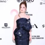 Emma Kenney Instagram - Thanks for the excuse to dress up @ejaf 🖤