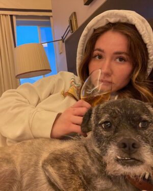 Emma Kenney Thumbnail - 207.6K Likes - Top Liked Instagram Posts and Photos