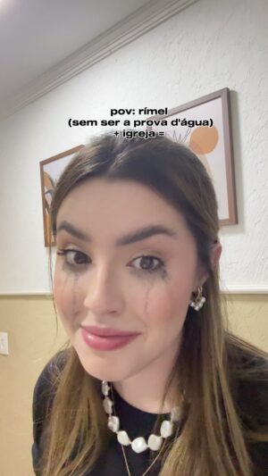 Esther Marcos Instagram - quem concorda respira!! 🙋🏻‍♀️ Na próxima é mais fácil ir sem maquiagem hahahah