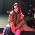 Esther Marcos Instagram - dia 27/10 temos o lançamento de…..(responda nos comentários) 👇🏻👇🏻