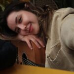 Esther Marcos Instagram - Não vos chamo mais de servos, porque o servo não sabe o que faz o seu senhor. Mas vos chamo de amigos, porque vos manifestei tudo o que ouvi de meu Pai. (Jo 15,15) ❤️‍🔥