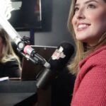 Esther Marcos Instagram - Que tarde abençoada com a galera da @adoremaisfm e @showgospel ❤️‍🔥 Já ouviu a nossa conversa abençoada sobre vários assuntos por lá?? Corre lindeza!!