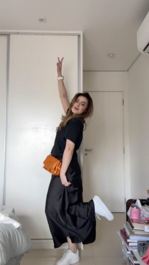 Esther Marcos Instagram - Borá pro culto???!!! 📢