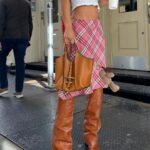 Eva Marisol Gutowski Instagram - A chic older woman wearing a vintage pucci coat complimented my outfit yesterday, so safe to say I’m on the right track 🌸🧣👢 SoHo Manhattan