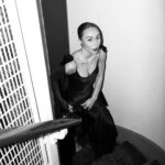 Eva Marisol Gutowski Instagram - Who’s the leader here? Nina, Nina, Nina ✨me in Nina Ricci for FW24 in Paris Paris, France
