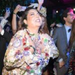 Fabiana Karla Instagram - “Tá todo mundo de ressaca! Ressaca! Ressaca! Ressaca!” O Baile do Rosewood entregou tudo e mais um pouco! Curti muito, dancei, pulei, bebi, CANTEI 🤦🏻‍♀️ (Tenho provas)☝️😂, encontrei amigos 🙌 Será que eu me diverti? As fotos falam por si só. O baile foi impecável! Obrigada pelo convite meus queridos bruno joao Vida longa ao baile!🥂 @bailedorosewood 👏👏👏👏 📸: Manu Scarpa Ag News / Rodrigo Zorzi Agradecimentos: @verdejoias @renatabernardoatelier @carmensteffens @atelie_effe Rosewood São Paulo