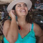Fabiana Karla Instagram - Aah que maravilha São Luís do Maranhão…Que energia vibrante! Que experiência incrível ! ✨ Passar esses dias aqui conhecendo os lençóis maranhenses e toda sua beleza paradisíaca, mágica, me deixou encantada…Com o coração cheio de paz e renovo. Tem sido maravilhoso…Tanto carinho das pessoas, comida boa, lugares inesquecíveis…Eu me sinto abençoada, por tudo o que estou vivendo aqui. 🙏🏼Me sinto renovada 🫶 E hoje mais tarde tem a estreia da comédia musical “Nessa Mesa De Bar”!😍 E aí, quem vai?! No Teatro Artur Azevedo 🎭 Fotógrafo/ videomaker : @oris.valdo Direção/ fotógrafo/ videomaker: @jvdsoares Pousada : @vilaaty Restaurante: @okaru_restaurante Concierge: @alexxnogueira São Luís Do Maranhão, Brasil