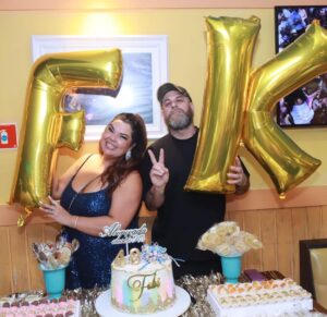 Fabiana Karla Instagram - Vai ser surra de fotos, porque foi surra de amor e alegria! 🤩🎂🥳✨
.
.
.
(📸 : Reprodução da internet )