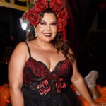 Fabiana Karla Instagram - Celebrando mais um ano de vida da nossa amada @patriciapoeta ! 🤍 Um look inspirado em Frida Kahlo e em La Catrina para curtir essa festa! 👻🎃 Parabéns Patricia, que você seja muito feliz, te adoro! Foi linda a sua festa! 🥰 💄: @anaue_ 👗: @atelie_effe @sebahfranco 📸 : Patricia Devoraes / Brazil News 🎥: Caras Brasil São Paulo, Brazil