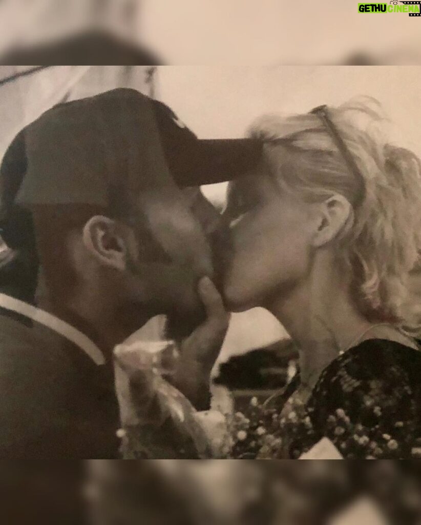 Faith Hill Instagram - To the love of my life, the one who still takes my breath away after 22 years of marriage. My soul man, my soul mate, my everything. My one and only. Another 22 years is a good place to start. Happy Anniversary my love❤️
