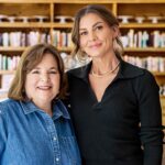 Faith Hill Instagram - Walking into @inagarten’s made me feel like I was home.  It was the most magical day with Ina and Gracie.  We made Coca Cola Cake, a family favorite.  Thank you, Ina!!!!!!!  We love you even more and didn’t know that was possible.   Season premiere of #BeMyGuest airs on Sunday, October 9, at 12pm on @foodnetwork and streaming anytime on @discoveryplus.