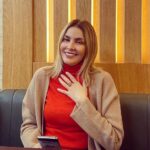Fatima Khair Instagram - مرت سنة بكل افراحها واحزانها وتبقى الإبتسامة بلسم لكل الجروح ويبقى الإيمان بقضاء الله وقدره منبع السعادة كل عام وكل العالم بألف خير وبصحة جيدة وبدون وباء بإذن الله