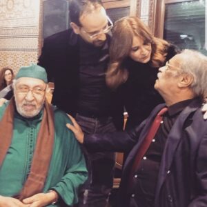 Fatima Khair Instagram - رحم الله أستاذي الفنان عبد العظيم الشناوي كان لي شرف الاشتغال معه أمام الكاميرا وعلى خشبة المسرح الصورة من مهرجان التلفزيون بمكناس مع الراحل أيضا الفنان محجوب الراجي انا لله وانا اليه راجعون