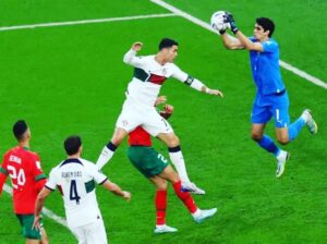 Fatima Khair Instagram - انه بونو إنهم الأسود إنه المغرب إنتهى الكلام 🇲🇦❤️🇲🇦❤️🇲🇦🇲🇦❤️🇲🇦❤️🇲🇦🇲🇦❤️🇲🇦❤️🇲🇦ألف مبروك النصف النهائي 👏👏👏👏والله يحفظ بلادنا وملكنا يارب 🤲