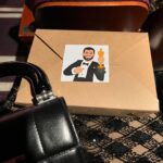 Fran Drescher Instagram - Snack box under each seat. A soft pretzel, chocolate snow caps and a water!