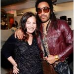 Fran Drescher Instagram - How to make a gal happy?