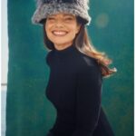 Fran Drescher Instagram - Go to thredup.com/fran chk out @thredup new holiday collection by @zerowastedaniel UpCycling is the new black baby! GO! Check out @voguemagazine and 20% of the holiday collection goes to @cancerschmancer https://www.vogue.com/article/fran-drescher-zero-waste-daniel-thred-up-holiday