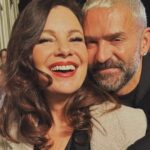 Fran Drescher Instagram - AMI w/ brilliant brand designer Alexandre Mattiussi Paris Fashion Week! Oolala!! Trés chic. Never b4 has men’s clothing felt so sexy on a woman! La femme AMI💋🇫🇷❤️ Paris is home @amiparis @alexandremattiussi9 #AmiParis #amifw24