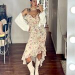 Gabrielle Prado Instagram - tava devendo um #cabinedaprado pra vocês, né? de 1 a 7, qual seu look favorito? 💕 São Paulo, Brazil