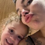 Gabrielle Prado Instagram - ensinando a madrinha dançar 😍♥️ minha Lolô!