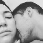 Gabrielle Prado Instagram - thiago é daquele tipo de amor que nas suas orações você pediu a Deus. daquele tipo de amor que o tempo é só um detalhe em meio a tanta intensidade. thiago é de um amor leve, apoiador, respeitoso, de muita tranquilidade e te faz respirar aliviada. ele é aquele tipo de amores que até te fazem duvidar se merece tanto. thiago é a minha escolha de todos os dias. juntos transbordamos sonhos. eu te amo, te escolho e permaneço, sempre. 🦕 São Paulo, Brazil