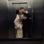 Gabrielle Prado Instagram - thiago é daquele tipo de amor que nas suas orações você pediu a Deus. daquele tipo de amor que o tempo é só um detalhe em meio a tanta intensidade. thiago é de um amor leve, apoiador, respeitoso, de muita tranquilidade e te faz respirar aliviada. ele é aquele tipo de amores que até te fazem duvidar se merece tanto. thiago é a minha escolha de todos os dias. juntos transbordamos sonhos. eu te amo, te escolho e permaneço, sempre. 🦕 São Paulo, Brazil