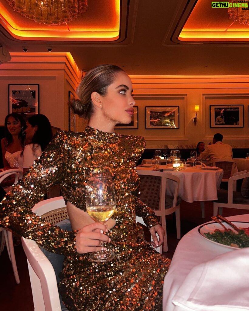 Giovanna Chaves Instagram - ❤️‍🔥❤️‍🔥 Dubai, UAE - دبي ألاِمارات