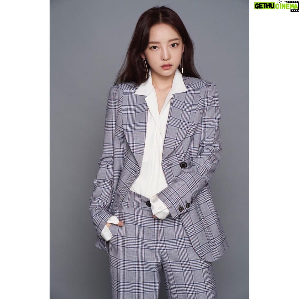 Goo Ha-ra Instagram - Check 📍. https://headlines.yahoo.co.jp/article?a=20190416-00010000-jisin-ent