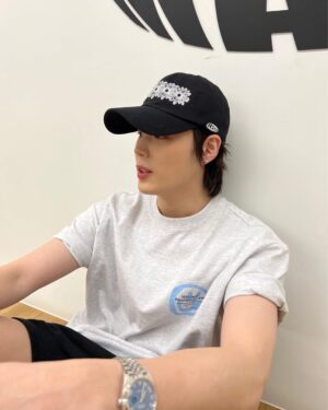 Ha Sung-woon Instagram - 